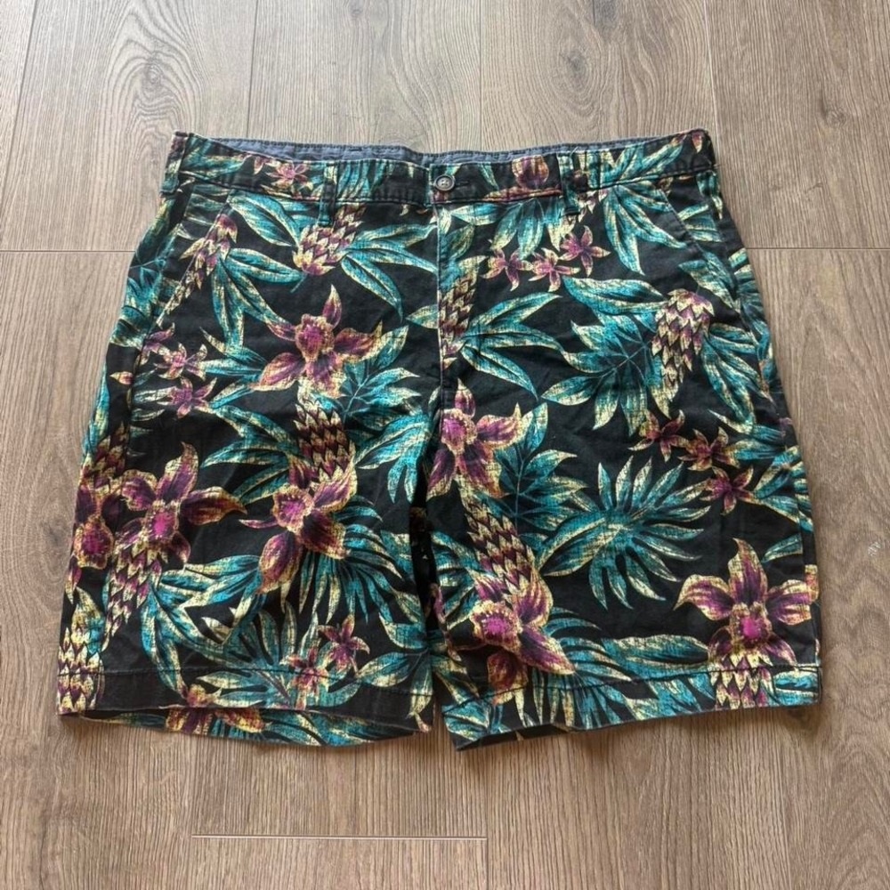 Men's‎ Tropical Floral Chino Shorts Size 36 Black Hawaiian Summer